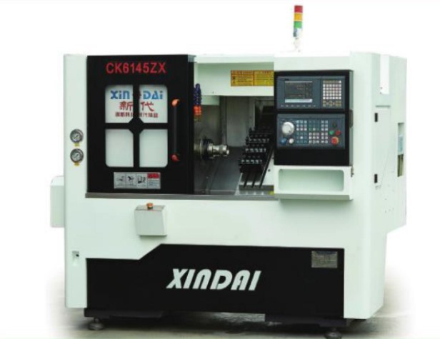 CK6146ZX數(shù)控車床(46大行程排刀機）  （X軸最大行程 900mm Z軸最大行程 320mm）